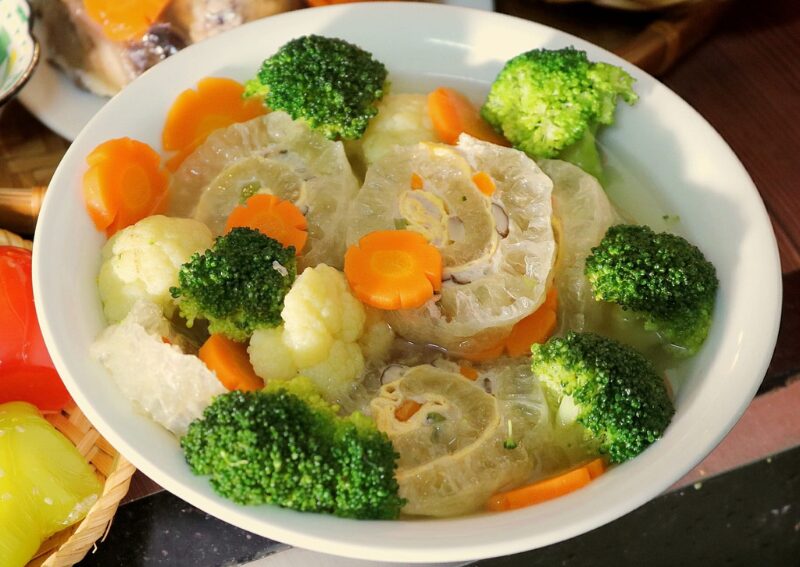 Vietnamese Tet Specialties: Pork Skin Ball Soup