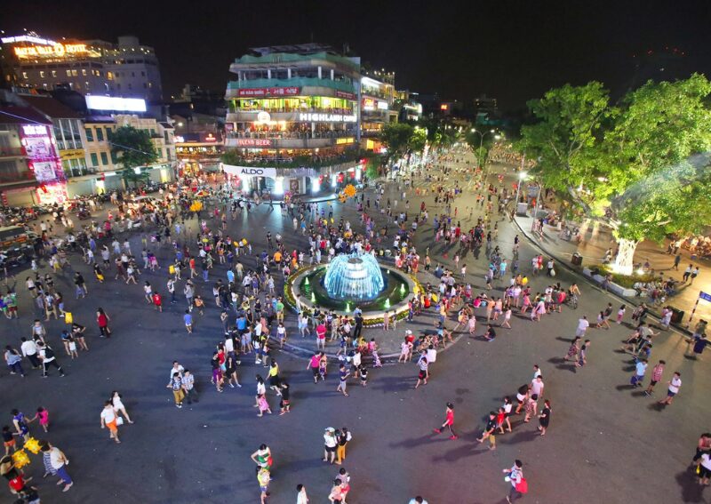 Hanoi Walking Street: location