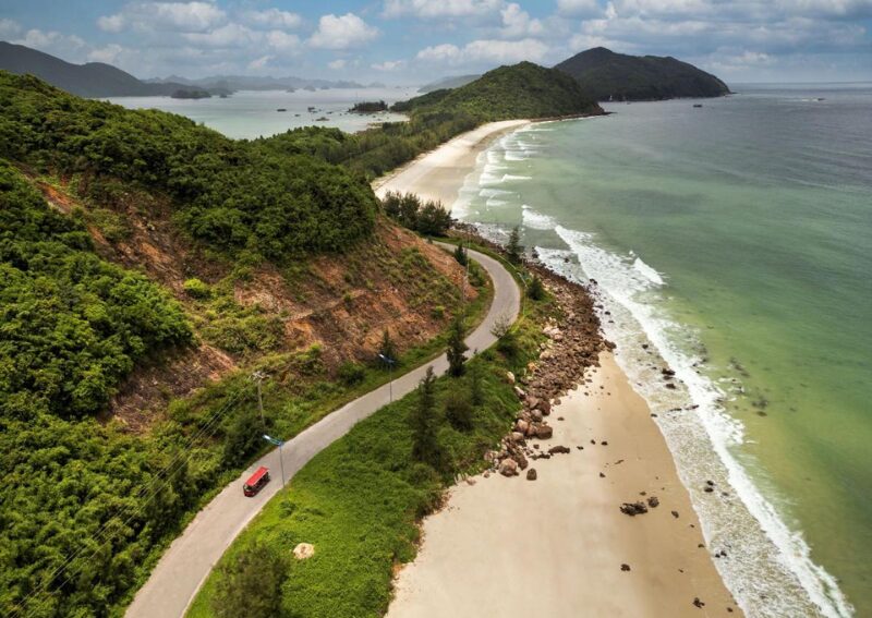 Quan Lan Island - Bai Tu Long Bay Vietnam