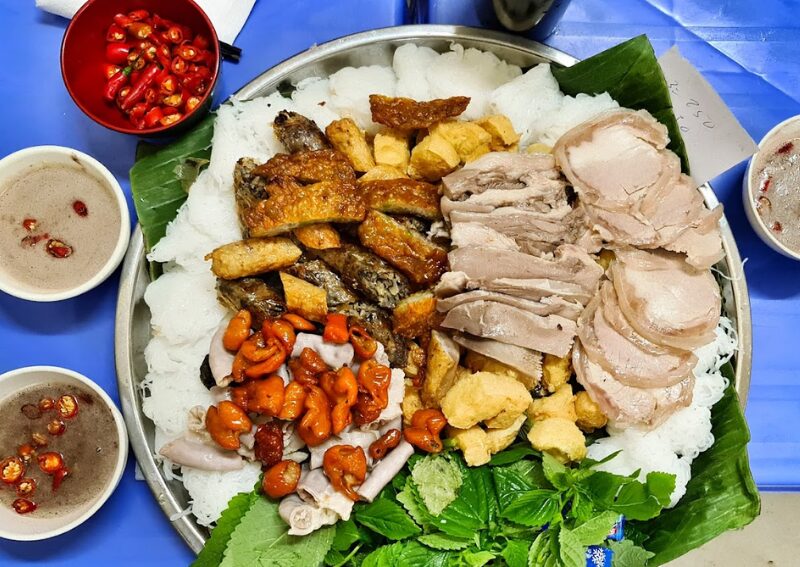 The Origins of Bun Dau Mam Tom: From Humble Leftovers to Hanoi Icon