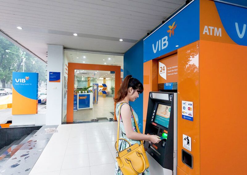 Crucial Tips to Avoid High Fees and Card Issues