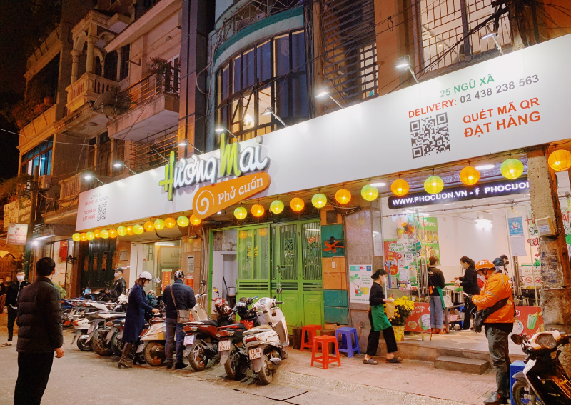 West Lake Hanoi: Pho Cuon Huong Mai