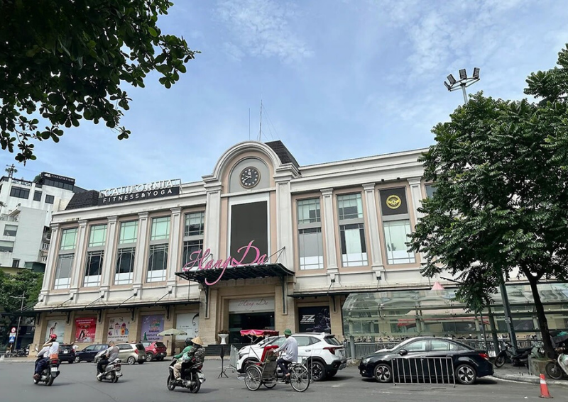 Hanoi hidden gems: Hang Da Market