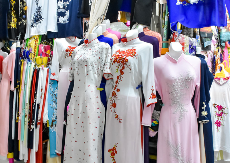 Ao Dai Souvenir Hanoi (Traditional Vietnamese Dress)