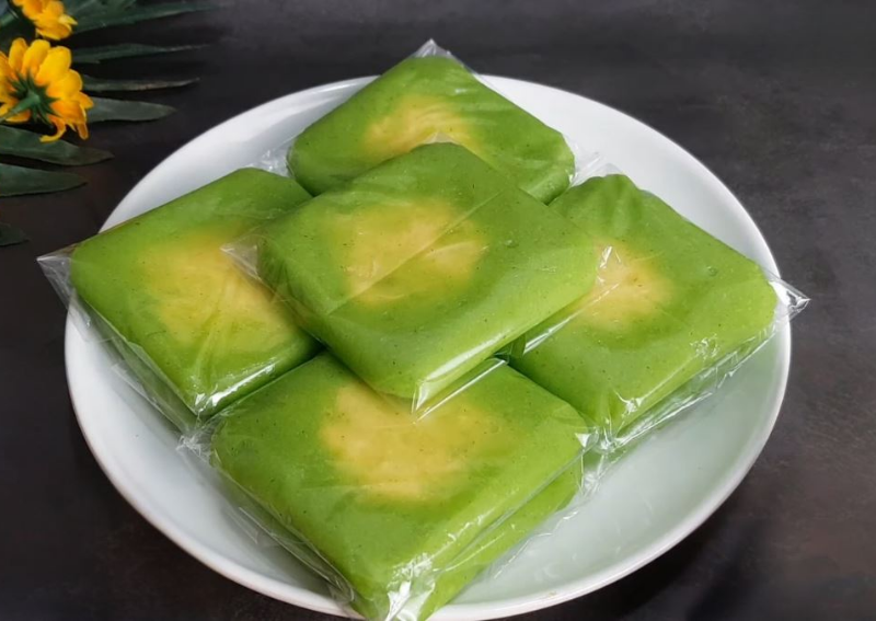 What Is Bánh Cốm Hanoi?