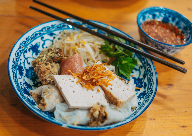 Types of Bánh Cuốn Hanoi: From Plain to Filled