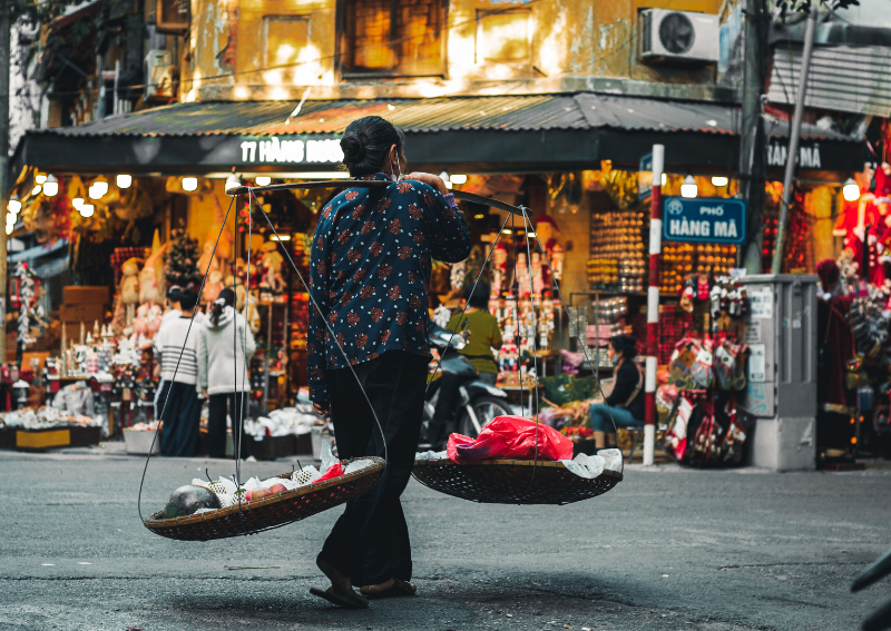 Why is Hang Ma Street Famous during Mid-Autumn Festival?