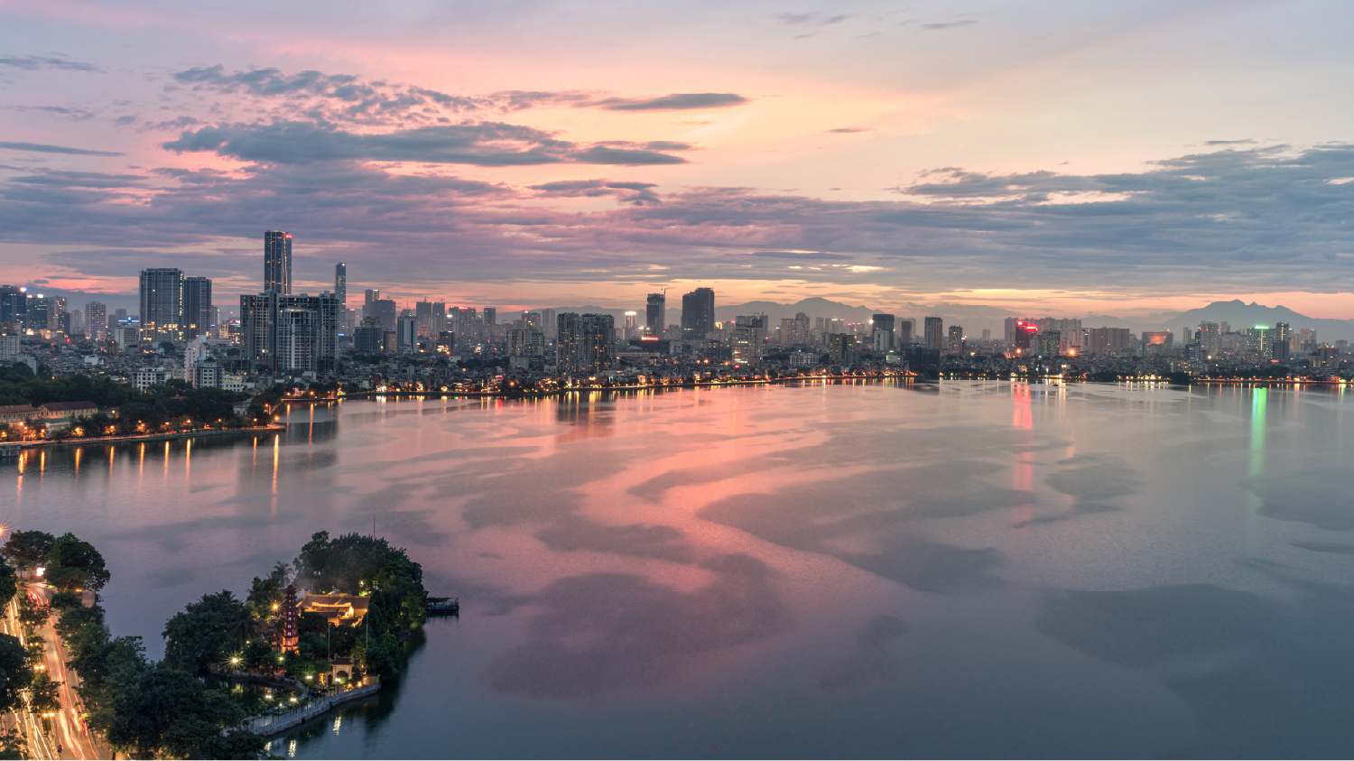 Hanoi things to do West lake