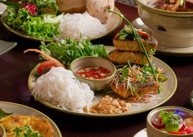 Vietnamese Restaurants in Hanoi - Red Bean Ma May