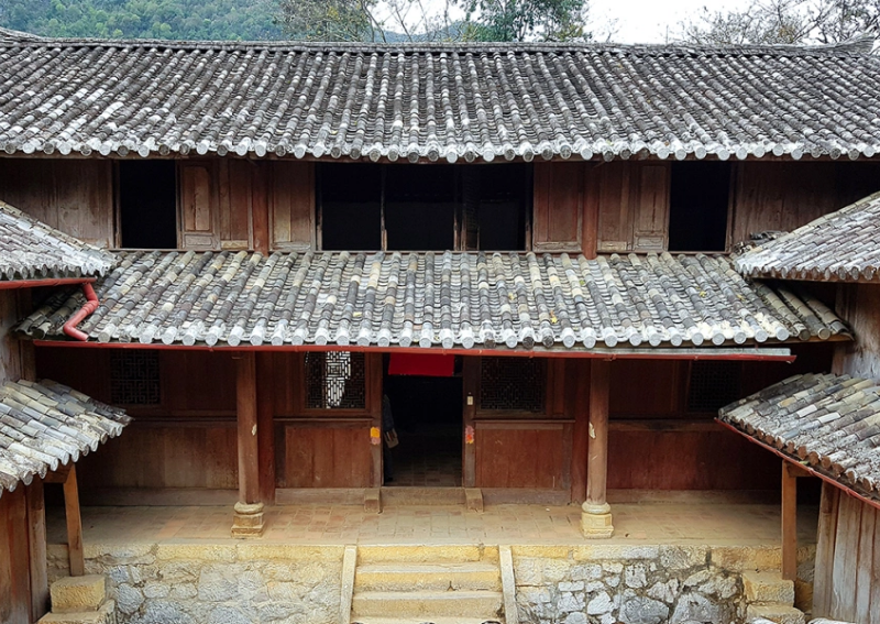 Ha Giang Loop - H'mong King Palace