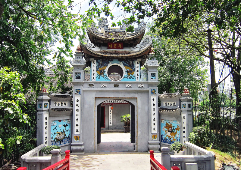 Ngoc Son Temple (Temple of the Jade Mountain)