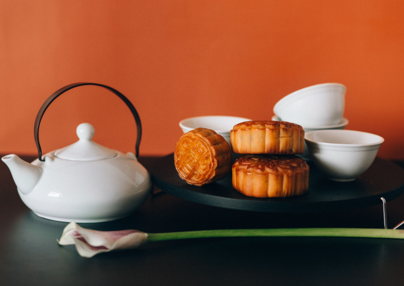 Vietnam Mooncakes 2026: The History, Meaning, and Best Shops to Try Them in Hanoi