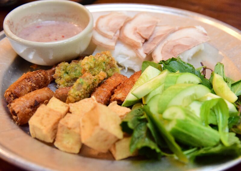How Vietnamese People Use Mắm Tôm - Bun Dau Mam Tom