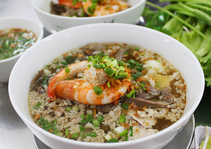 Where to eat in Saigon - Hu Tieu Nam Vang