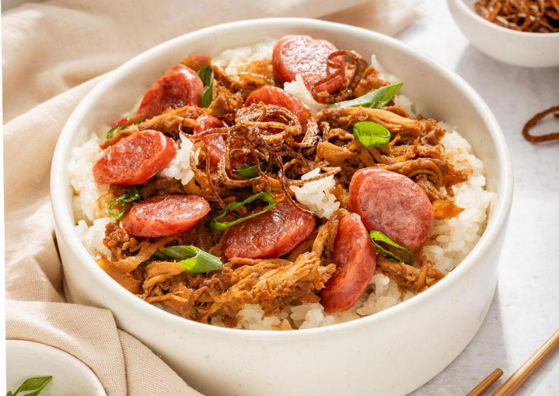 Saigon street food breakfast - Xôi sticky rice