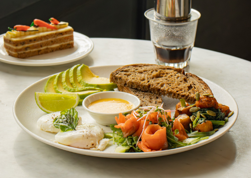 brunch in Saigon - L'usine