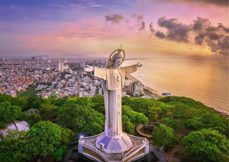 Vung Tau Beach Guide 2026: Southern Vietnam's Most Accessible Coastal Escape