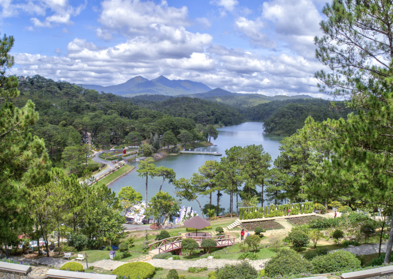 Dalat Attractions - What to See in Dalat: Valley of Love and Flower Parks