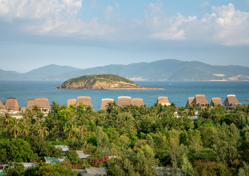 Nha Trang Vietnam Travel Guide 2026: Beaches, Islands, and Everything to Know Before You Go