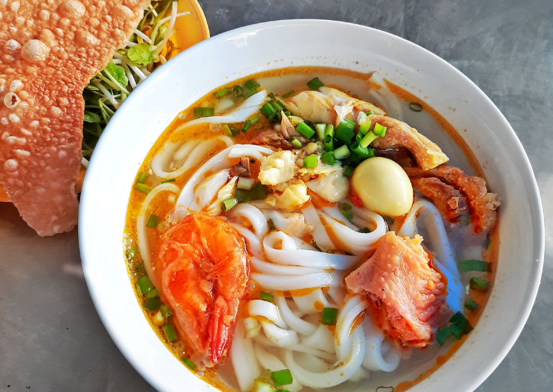 What is Banh Canh Vietnam?