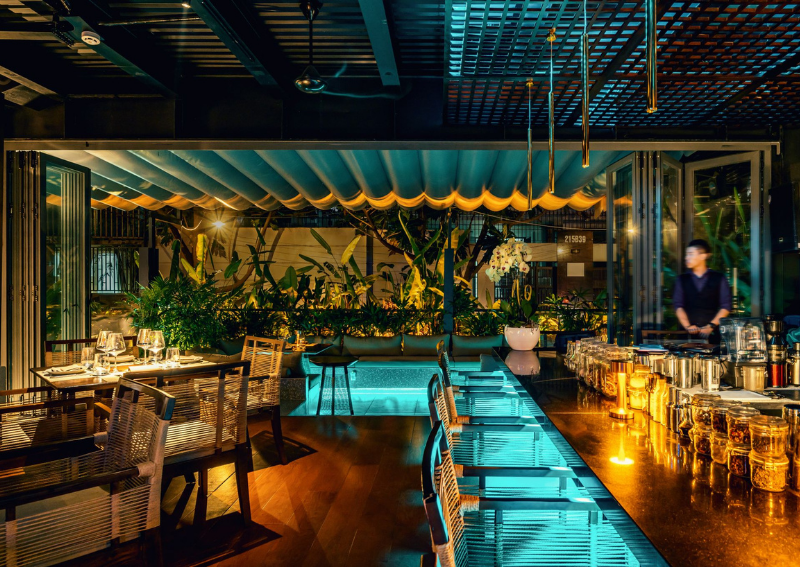 Dining in Ho Chi Minh city: Sono Dining