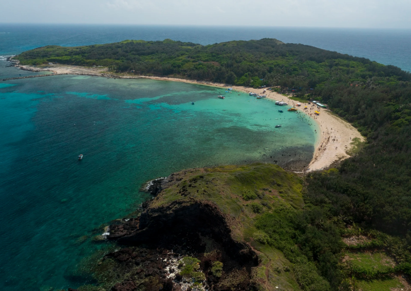 What to See in Phu Quy Island - Hon Tranh Islet