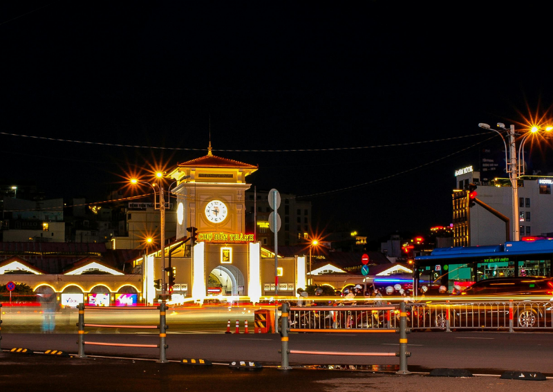 When to Visit Ben Thanh Market