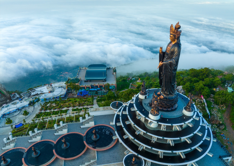 Chasing Clouds on Ba Den Mountain Vietnam: The Complete Travel Guide 2026